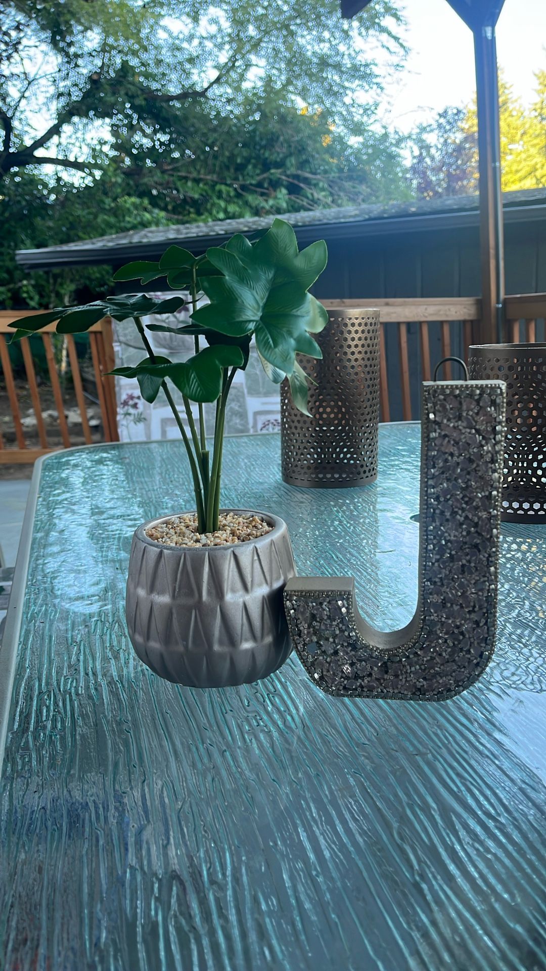 Decor