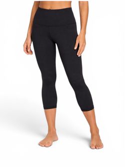 NWT CALIA by Carrie Underwood Black High-Rise Cropped Leggings S