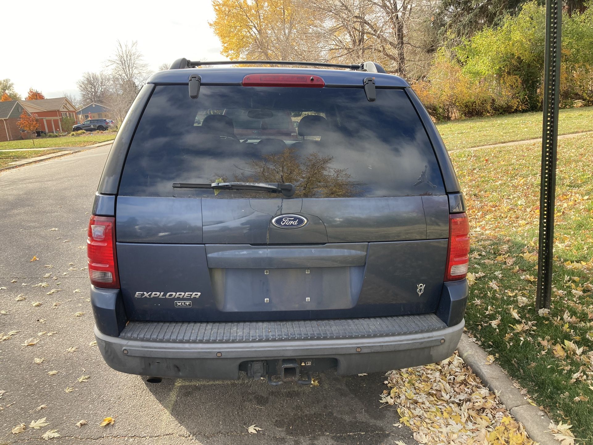 2004 Ford Explorer