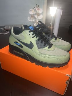 Air max 90 essential alligator green for Sale in Jacinto City