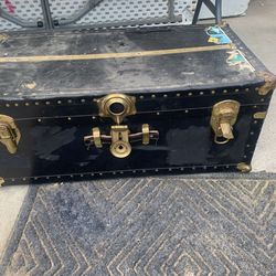 Vintage trunk