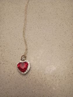 Cute red heart necklace