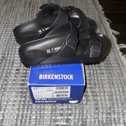Birkenstock mens 9 Black