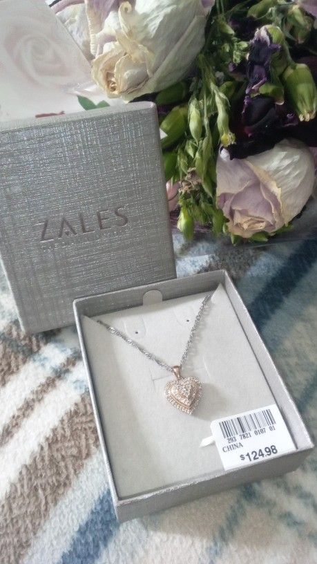 Diamond & Rose Gold Necklace