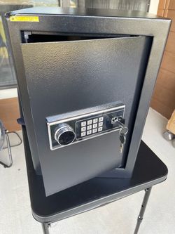 FIREPROOF SAFE BOX