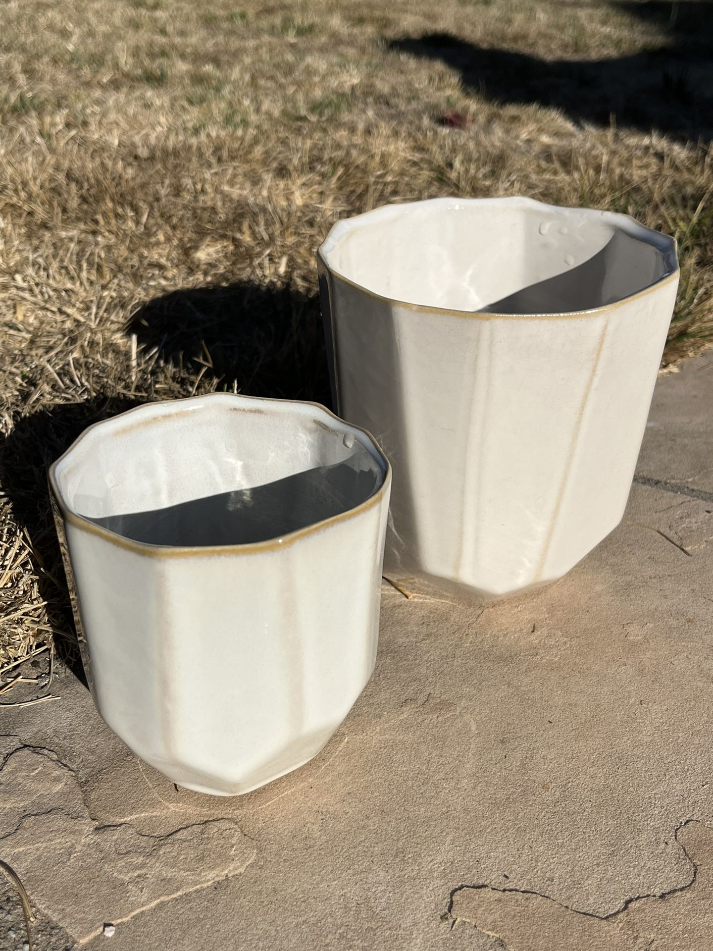 Two Matching Ceramic Flower Pots (small)
