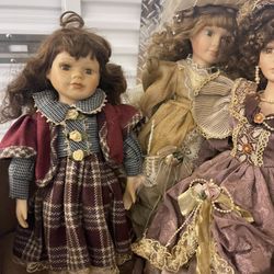 25 porcelain dolls some antique for sale $10 Each !most come with certificate of authenticity