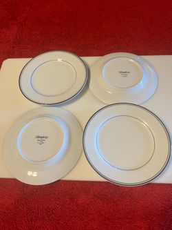 Simplicity Fine China Set Of 4
