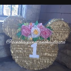 Minnie Mouse Pinata