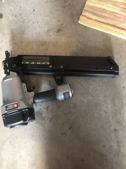 PORTER CABLE NAIL GUN USED / USADA BUENA CONDICIÓN