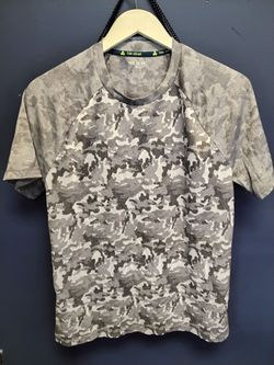 Tek Gear Short Sleeve Athletic Men's Shirt Size Medium Good Condition $13