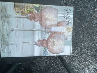 New set of 3 candle holders