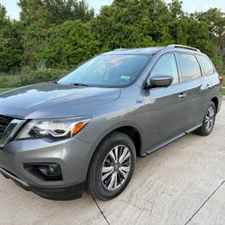 Nissan pathfinder 2020