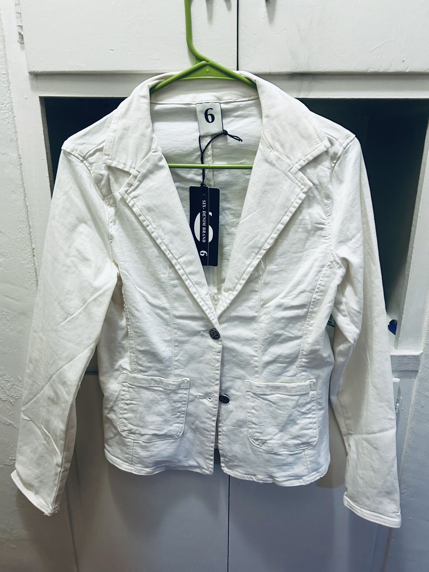 Six Denim Brand White Jean Jacket, Small.
