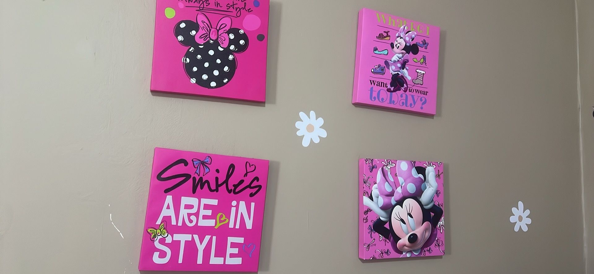 Minnie Mouse Decor