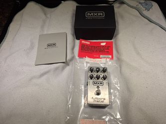 MXR M116 Fullbore Metal Guitar Effects Pedal