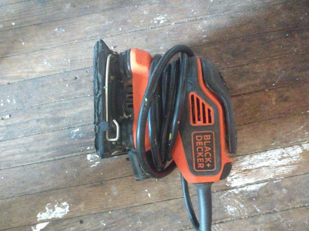 Black And Decker Sander