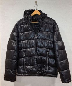 Guess Men’s Black Shiny Puffer Jacket Hooded Medium Modern Trendy