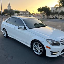 2013 MERCEDES-BENZ C-CLASS C 250 SPORT