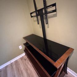TV Stand w/ Mount For Tv 