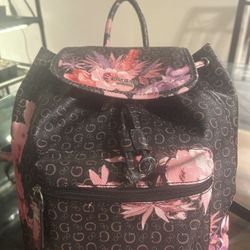Guess Book bag 