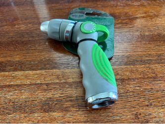 Free Casters, rollers, garden spray
