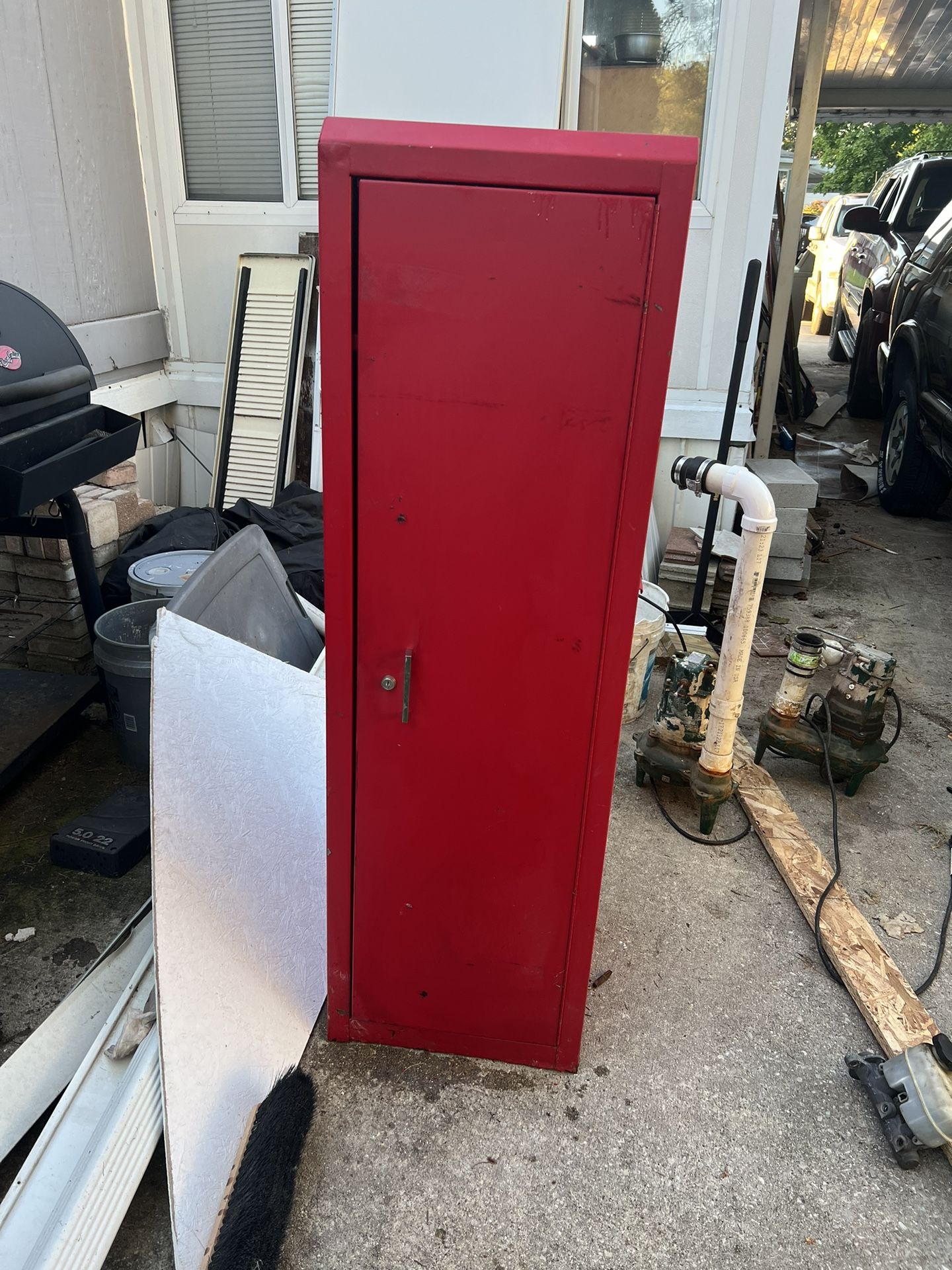 side tool cabinet hanging box