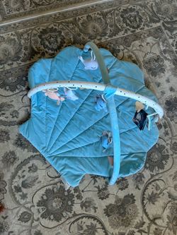 Baby Activity Play Mat with Hanging Toys