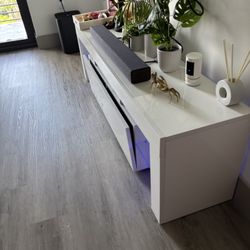 White TV stand Table 