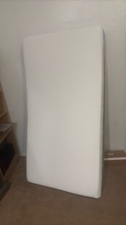Twin  mattress