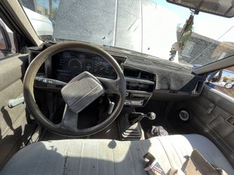 1991 Nissan Pickup