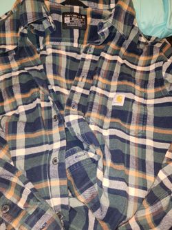 CARHARTT PLAID FLANNEL  SIZE LARGE GENTLY USED