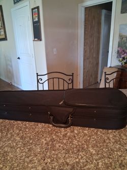 Violin 4/4 with case