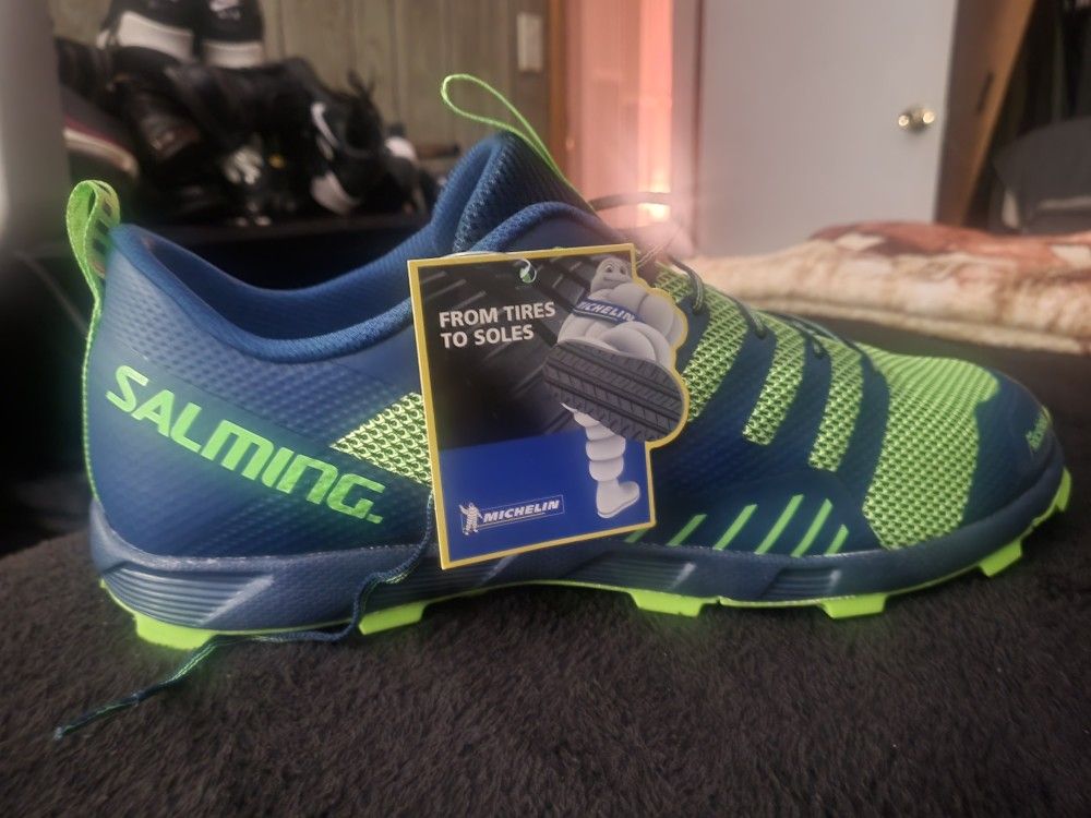 SALMING  SHOES  ( BRAND NEW  12)
