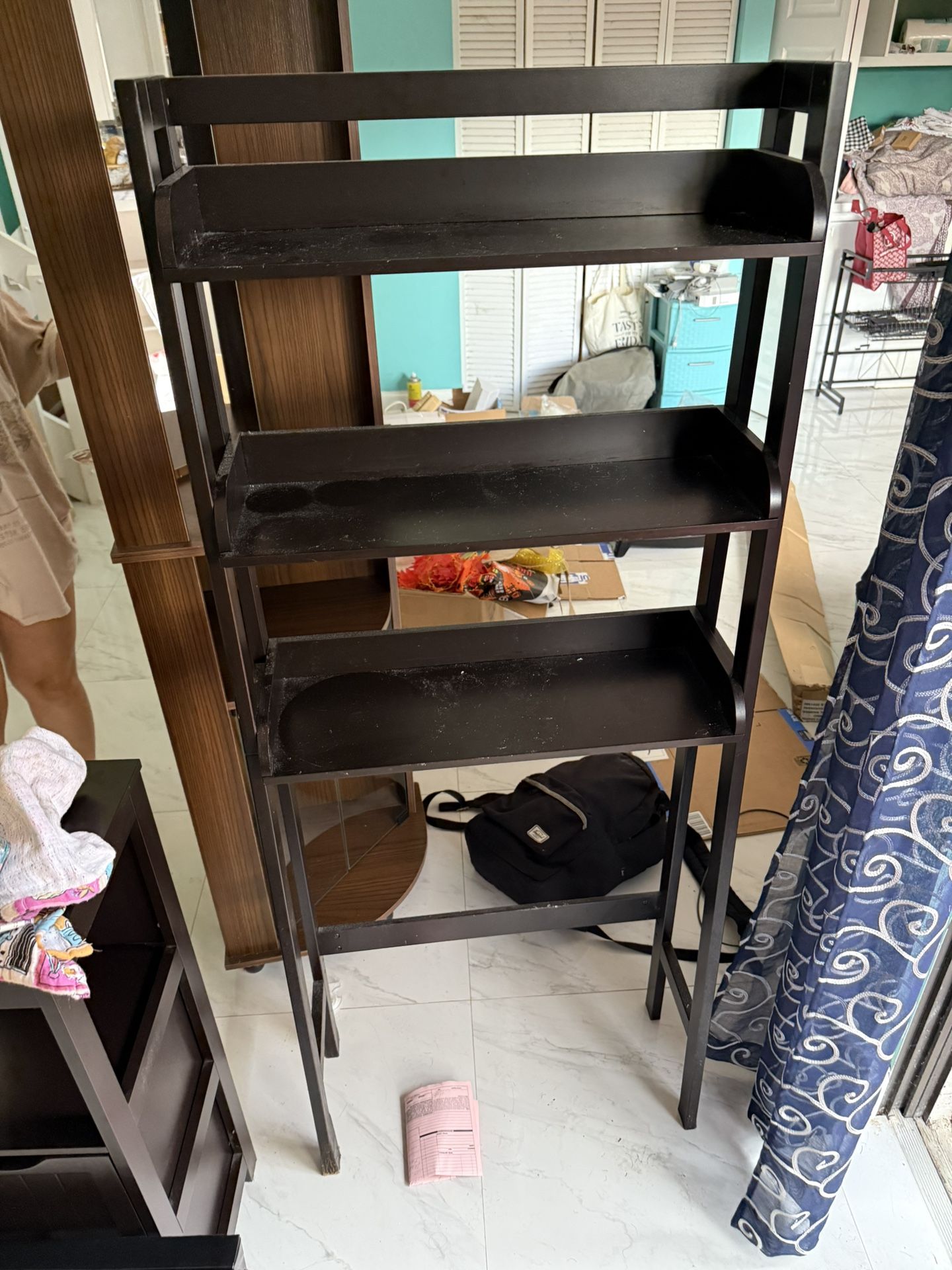 Bathroom Stand 