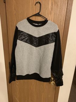 Leather stripe crew neck