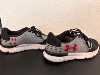 Under armor running shoes size 9