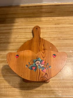 Decorative napkin holder with Floral Design