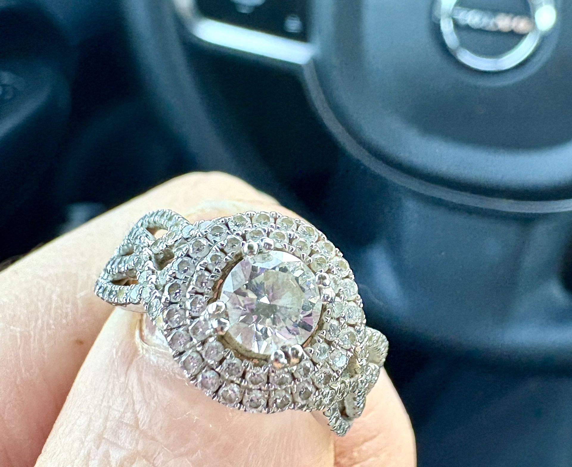 18 K Gold Diamond Ring