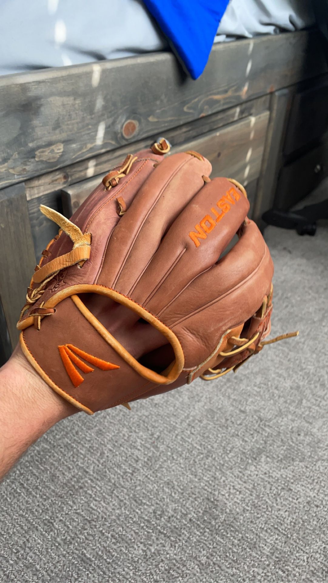 Easton Baseball Glove Used 3 Times