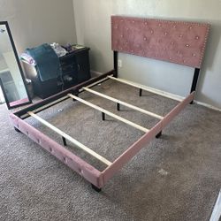 Furniture Queen Size Bed