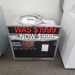 4.7 Cu. Ft. Smart Single Electric Wall Oven With Fan Convection, Air Fry And Stainless Steel