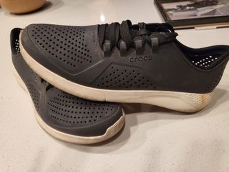  Croc Shoes Sz 12