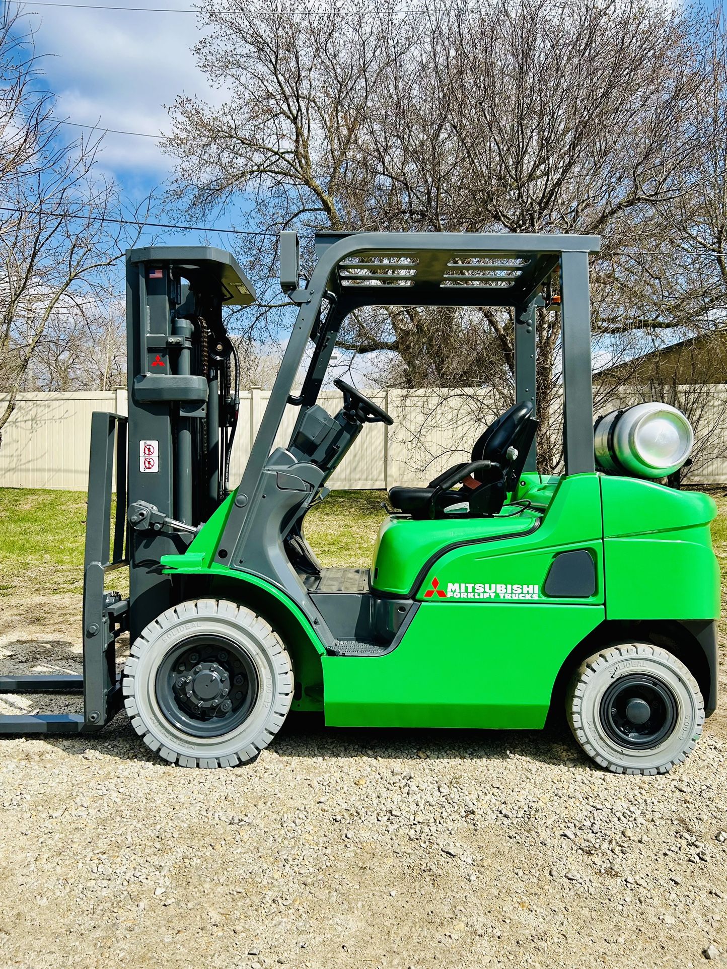 MITSUBISHI FORKLIFT Pneumatic, Cushion Tires. Dual Fuel ⛽️ Engine. G/LPG. Capacity 5000 Lb. Triple Mast. Side Shift. ONLY 2k Hours. No Any Issues 🔥