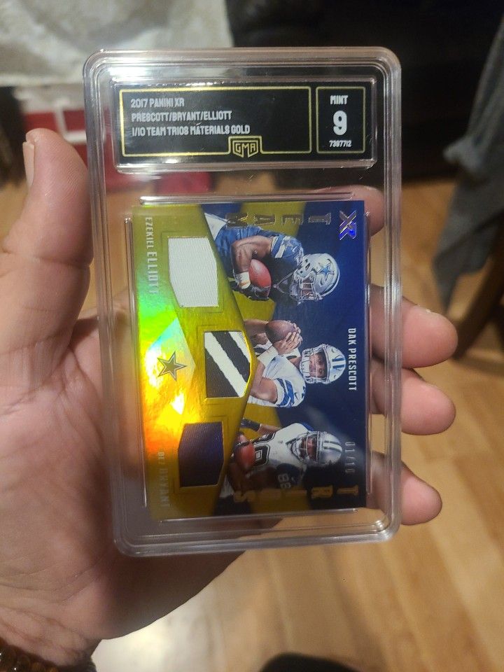 DALLAS COWBOYS TRIOS Football Card/2017 PANINI PRESCOTT, ELLIOT, BRYANT #1/10