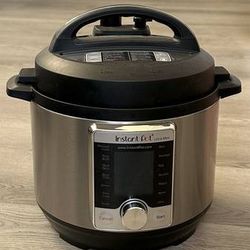 Instant Pot Ultra 3 Qt 10-in-1 Multi- Use Programmable Pressure Cooker 