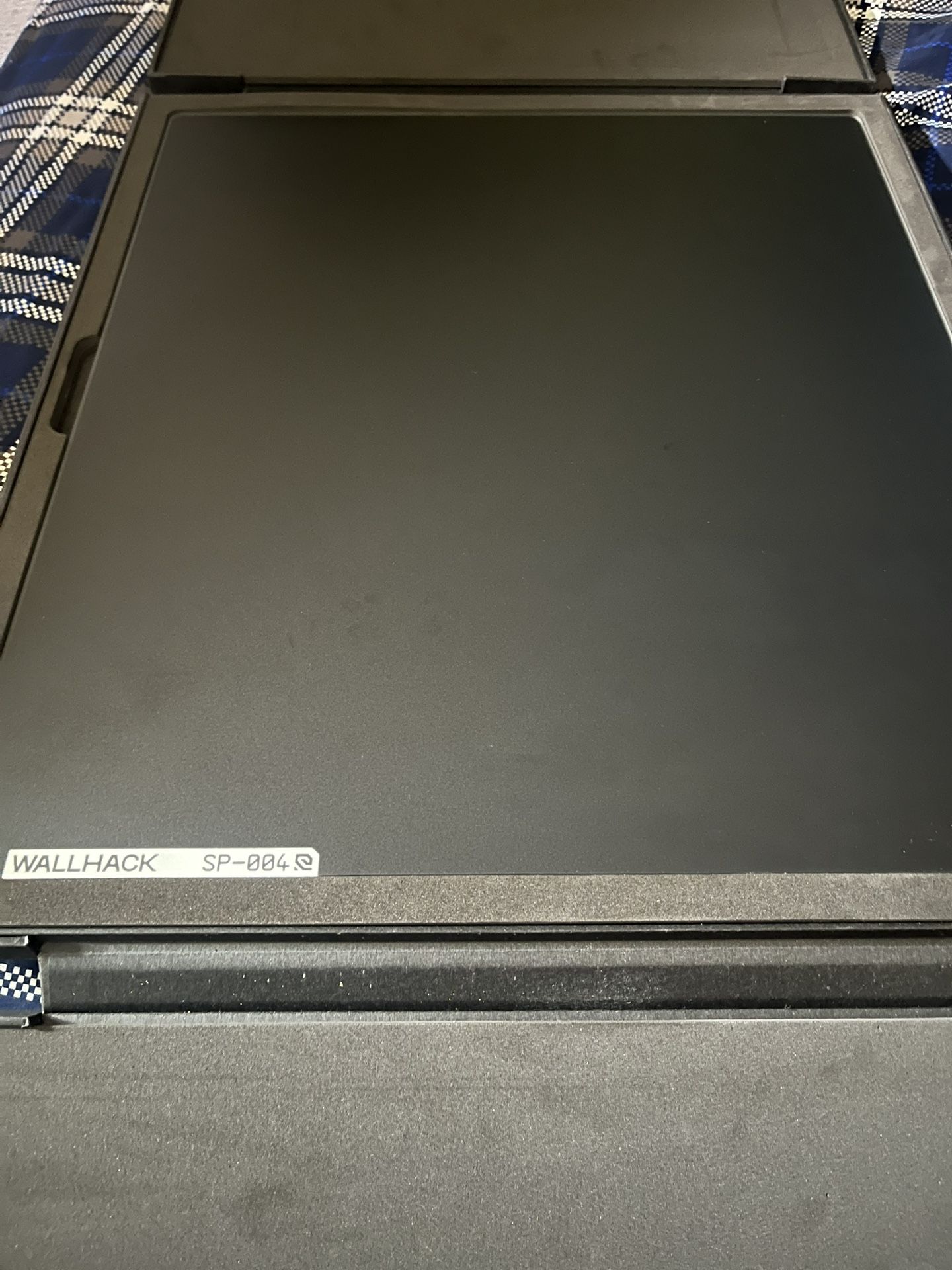 Wallhack Glass Pad Sp004