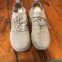 Adidas’s Gray Size 10