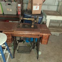 Singer Sowing Machine