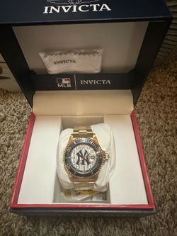 Invicta NY Yankees 43mm watch